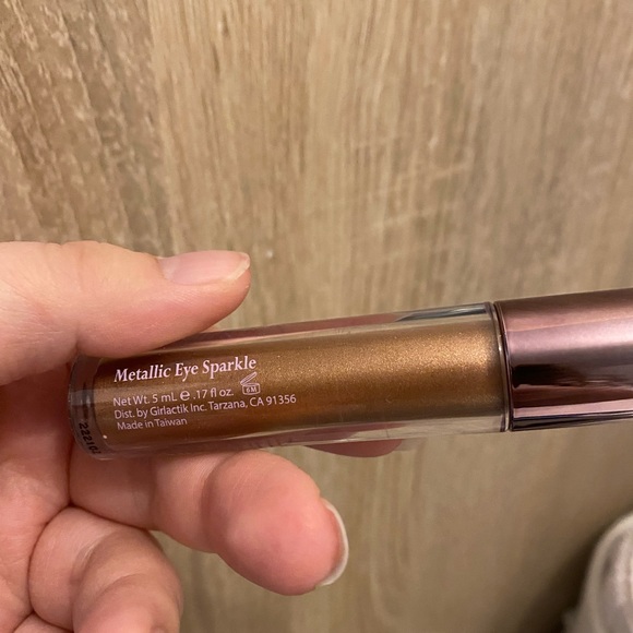 Girlactick eye shadow metallic cream - Picture 4 of 5